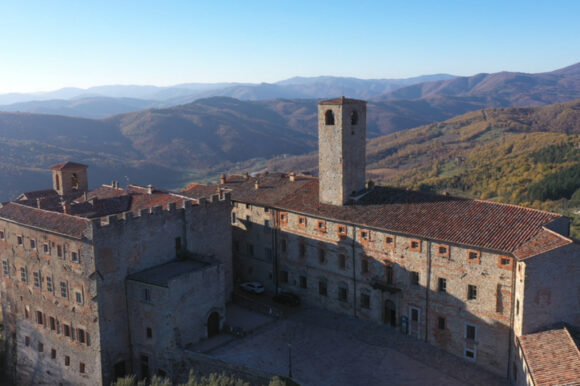 Monte Santa Maria Tiberina, Castello Bourbon del Monte